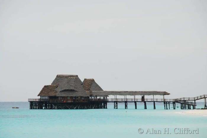 Pier at la Gemma dell&rsquo;Est