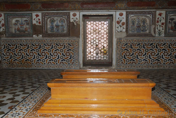 Itimad-ud-Daulah&rsquo;s tomb